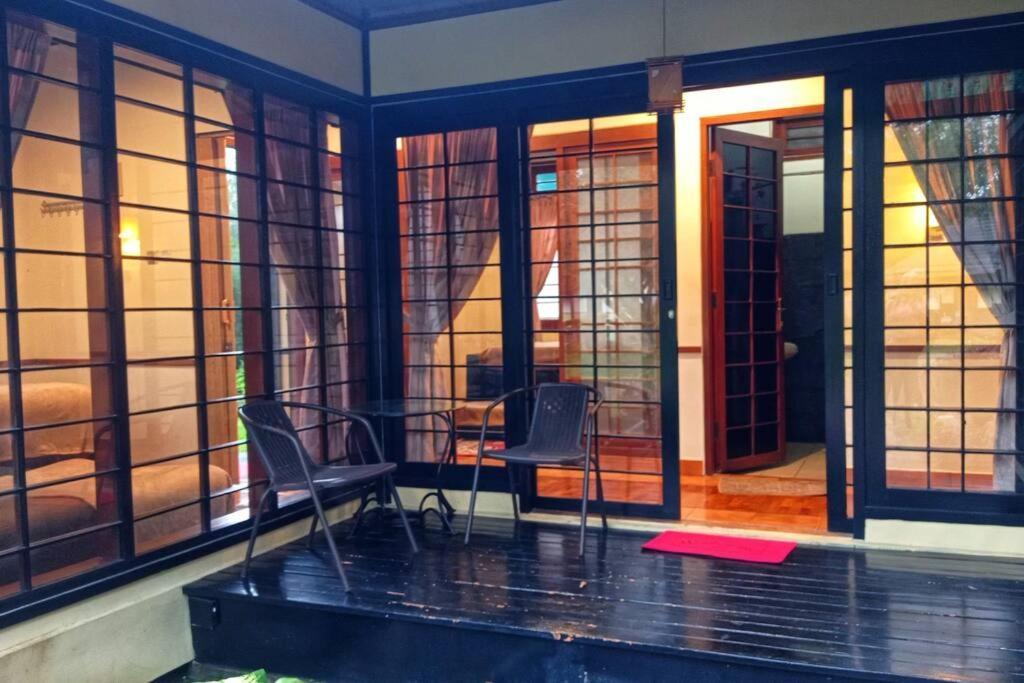 Designer Villa Tokyo Cianjur Ngoại thất bức ảnh
