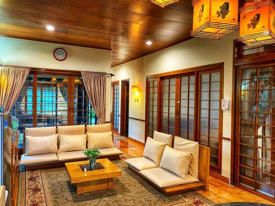 Designer Villa Tokyo Cianjur Ngoại thất bức ảnh