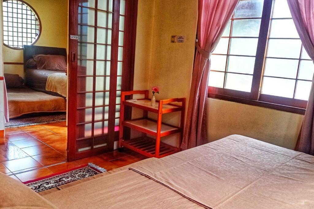 Designer Villa Tokyo Cianjur Ngoại thất bức ảnh