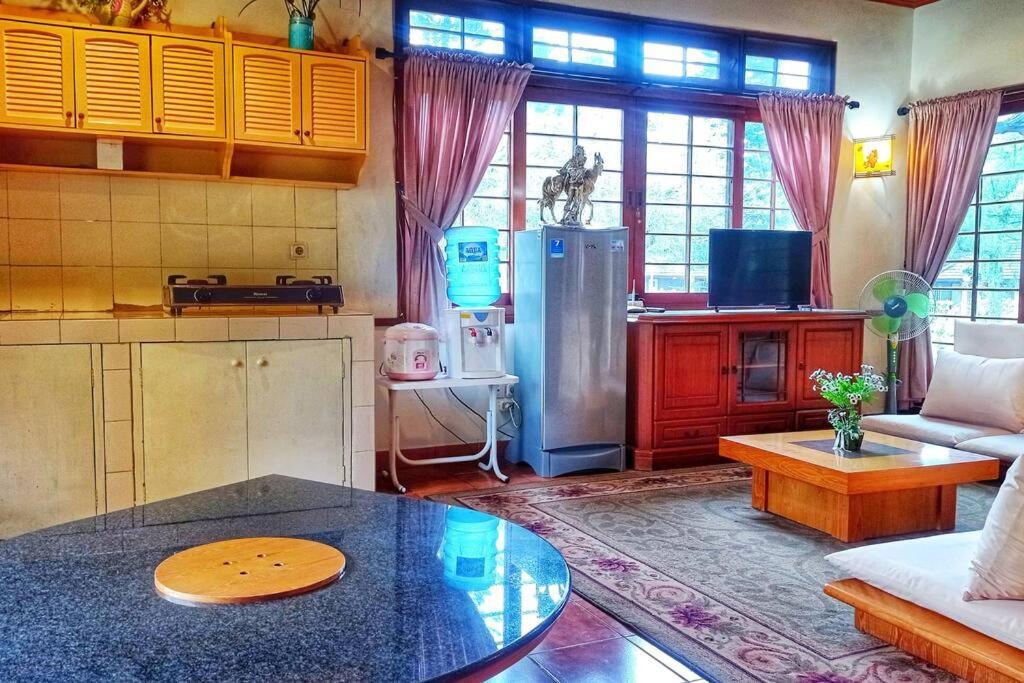 Designer Villa Tokyo Cianjur Ngoại thất bức ảnh