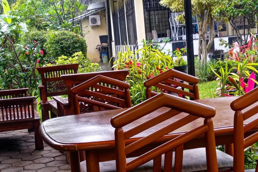 Designer Villa Tokyo Cianjur Ngoại thất bức ảnh